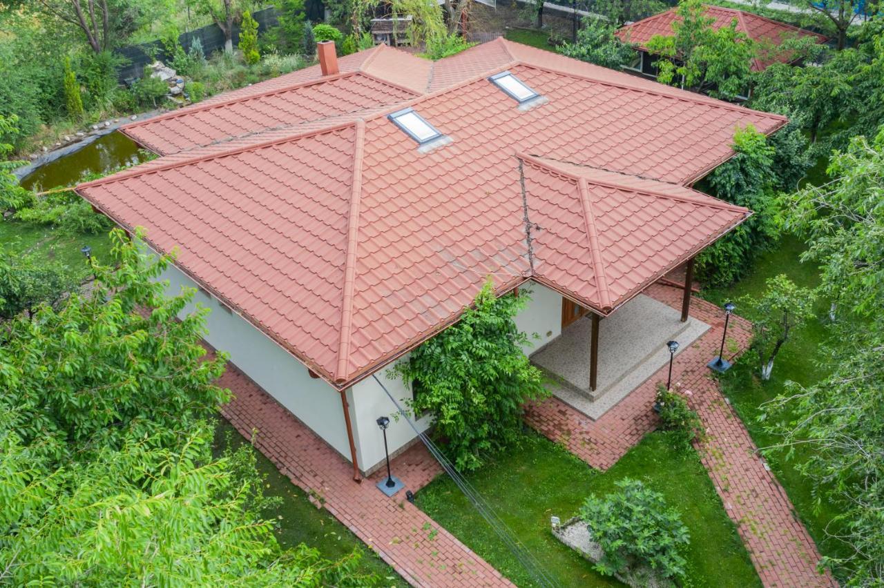 Casa Arcadia 1 Piscina,Jacuzzi, Sauna Buzau Exterior foto