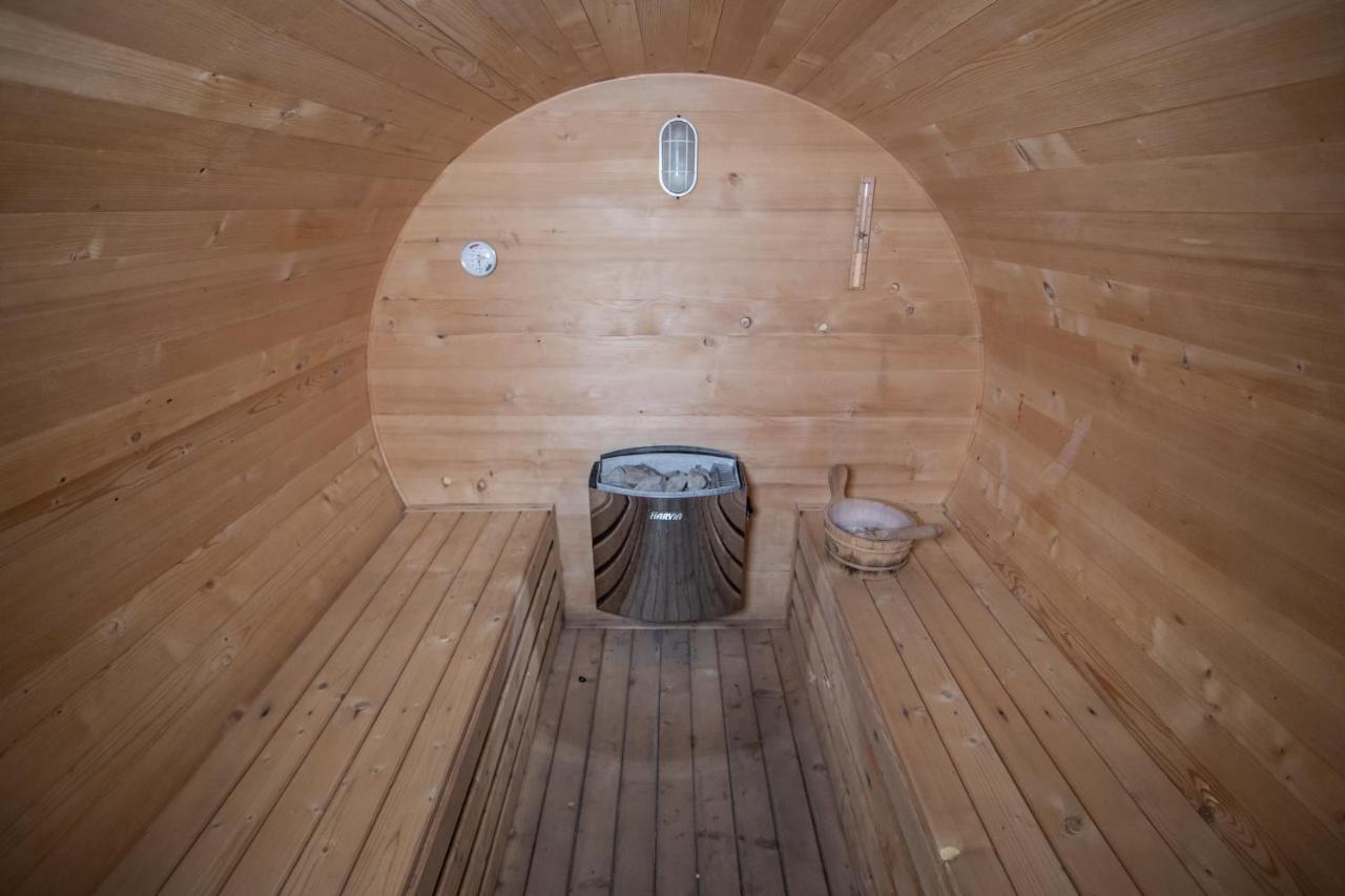 Casa Arcadia 1 Piscina,Jacuzzi, Sauna Buzau Exterior foto